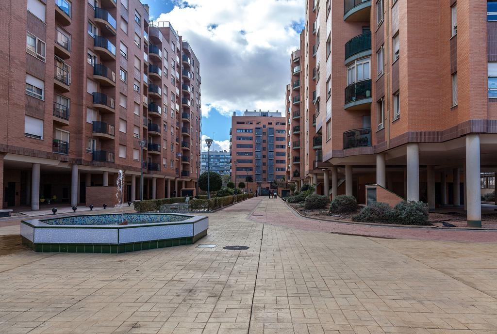 Valencia Flat Rental Swim And Paddle Camera foto